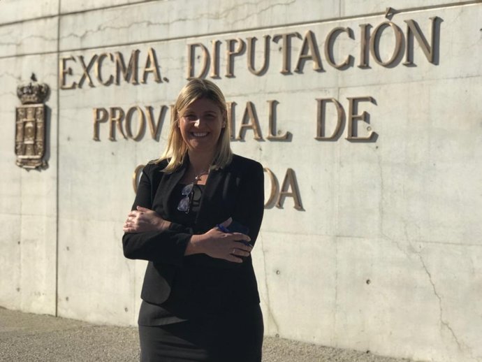 La portavoz del PP en la Diputación de Granada, Inmaculada Hernández.