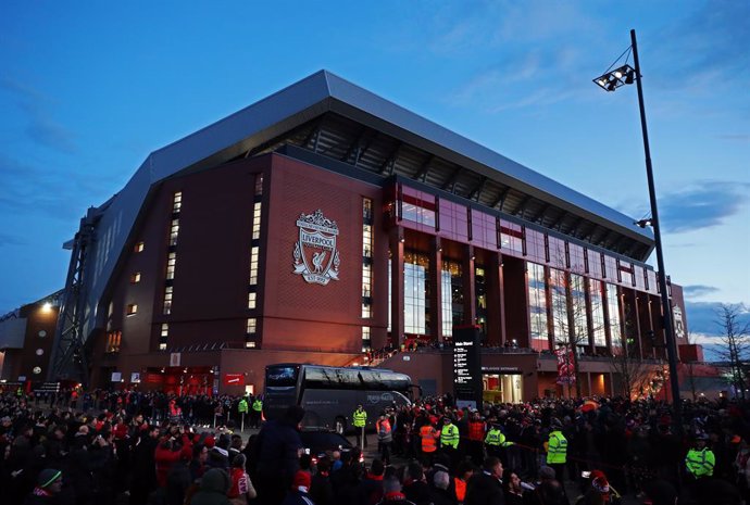 Fútbol.- Un estudio concluye que el Liverpool-Atleti causó 41 muertes por corona