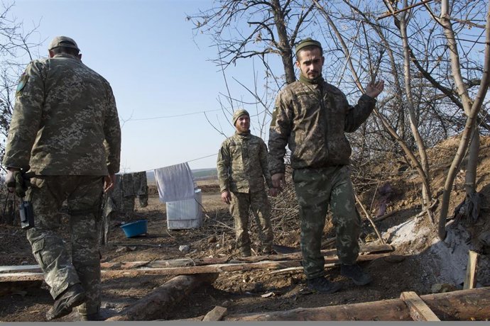 Militares ucranianos en el este de Ucrania
