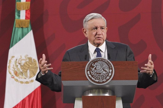 Coronavirus.- López Obrador señala que la crisis del coronavirus costará un mill