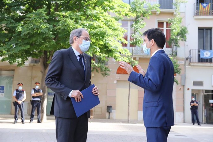 El presidente de la Generalitat, Quim Torra, y el alcalde de Igualada, Marc Castells.