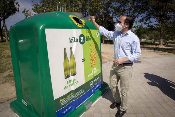 Ecovidrio 'transformará' cada kilo de vidrio reciclado por madrileños en un kilo