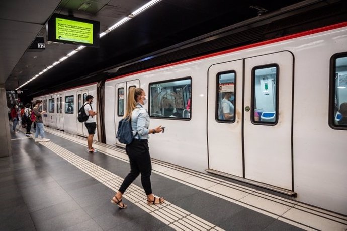 Metro de Barcelona (Archivo)