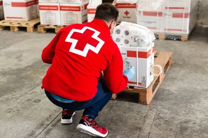 Coronavirus.-BBVA ayuda a 852 personas en Andalucía con cestas de alimentos a tr