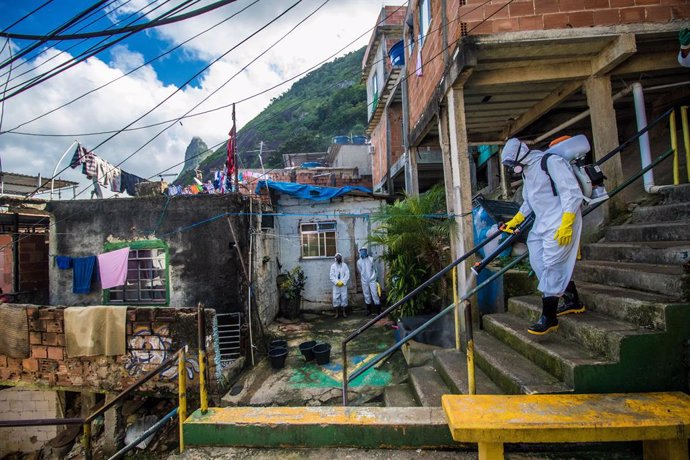 Coronavirus.- Brasil se acerca a los 375.000 contagios y Sao Paulo ya habla de f