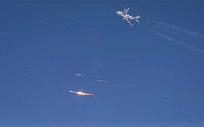 Virgin falla en el primer lanzamiento orbital de su cohete aerotransportado