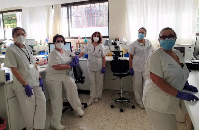 Laboratorio para el covid-19 en el hospital Infanta Elena.