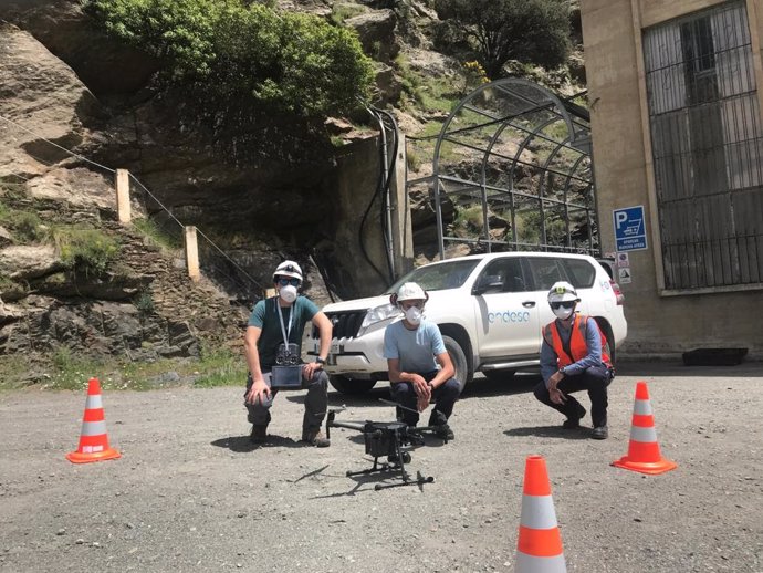 Imagen de los drones empleados por Endesa para revisiones. 