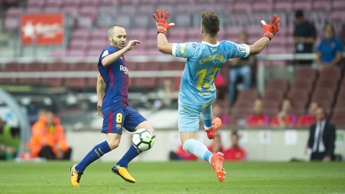 Andrés Iniesta, contra Las Palmas en el Camp Nou