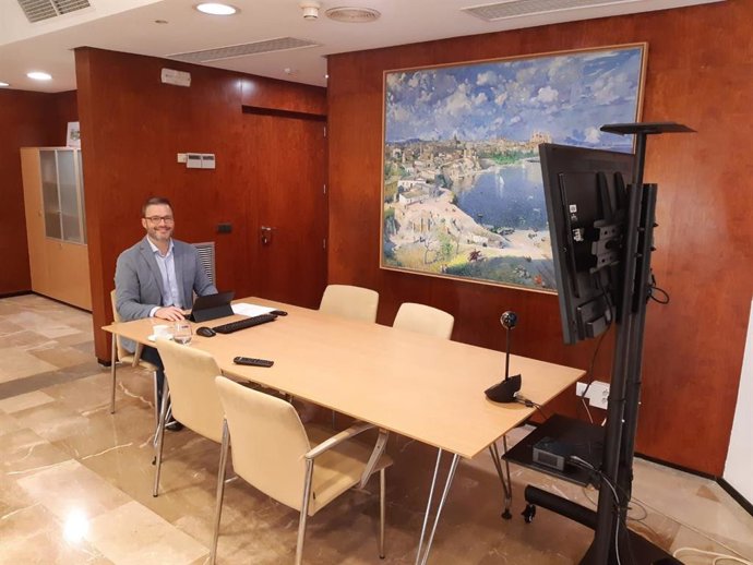 El alcalde de Palma, José Hila, participa en el consejo de administración de Patrimonio Nacional