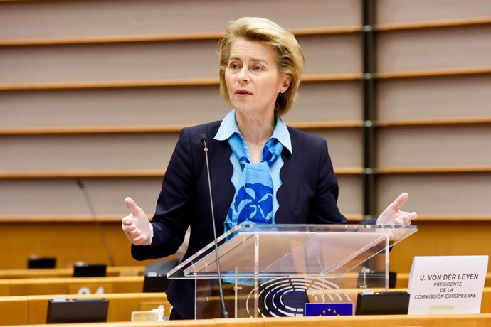 HANDOUT - 13 May 2020, Belgium, Brussels: European Commission President Ursula von der Leyen (C) speaks during a plenary session of the European Parliament. Photo: Etienne Ansotte/European Commission/dpa - ATTENTION: editorial use only and only if the c