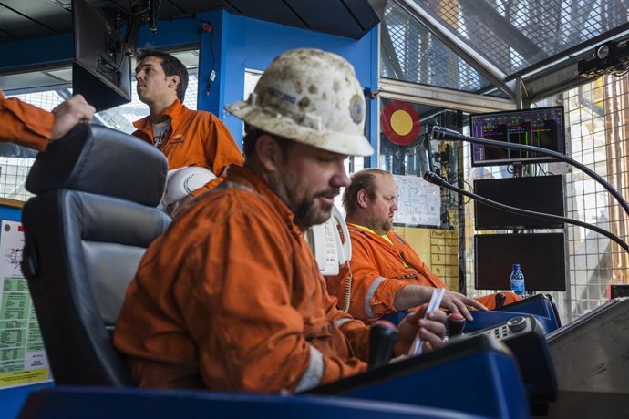 Plataforma petrolífera extracción de petroleo 