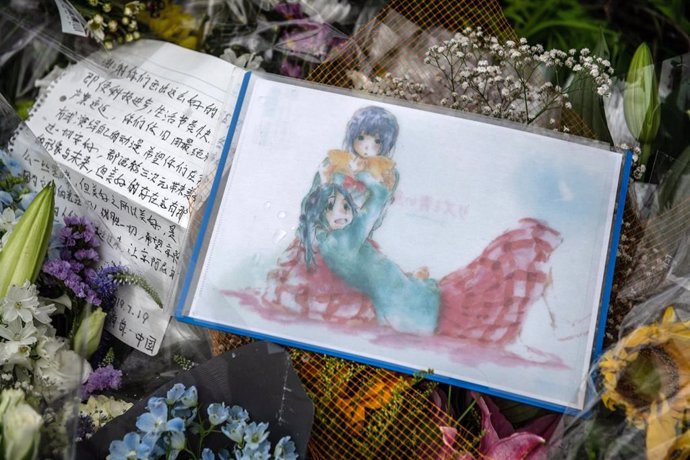 Homenaje a las víctimas por el incendio en el estudio Kyoto Animation