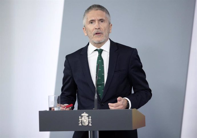 El ministro del Interior, Fernando Grande-Marlaska, comparece ante los medios tras el Consejo de Ministros celebrado en Moncloa, en Madrid (España), a 26 de mayo de 2020.