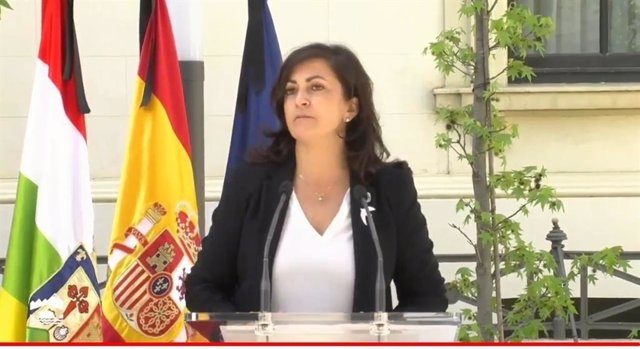 La presidenta del Gobierno de La Rioja, Concha Andreu, tras la firma del acuerdo de Atención Primaria