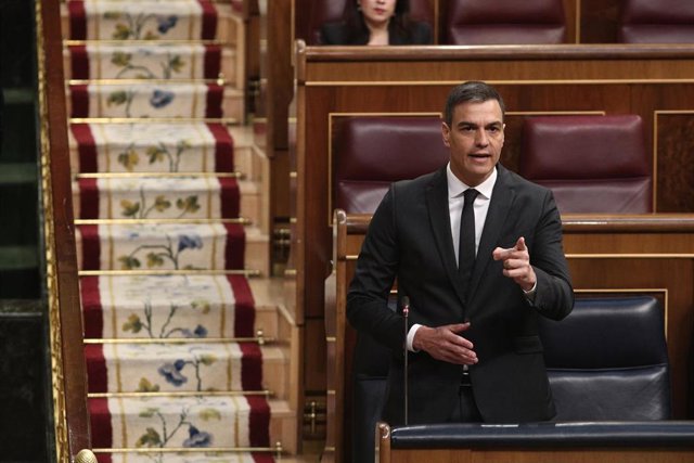 El presidente del Gobierno, Pedro Sánchez, durante su intervención en el pleno de sesión de control al Gobierno celebradado en el Congreso. En Madrid (España), a 27 de mayo de 2020.