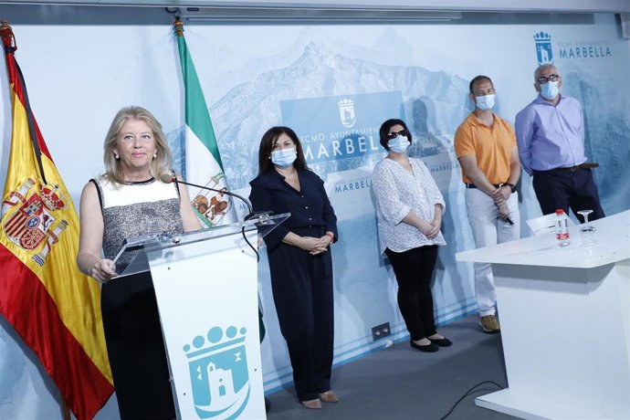 La alcaldesa de Marbella, Ángeles Muñoz, en rueda de prensa