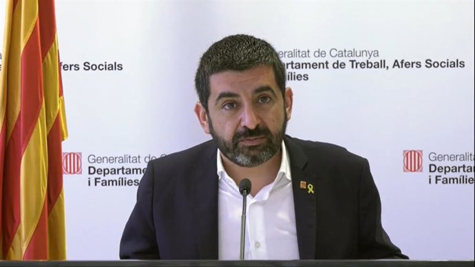 El Conseller de Trabajo, Asuntos Sociales y Familias, durante la rueda de prensa telemática de este 27 de mayo del 2020, en la que ha explicado el nuevo plan para el ocio educativo catalán, ante la epidemia del coronavirus.