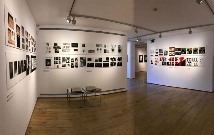 Exposición en el Museo de Arte Abstracto, en una imagen de archivo