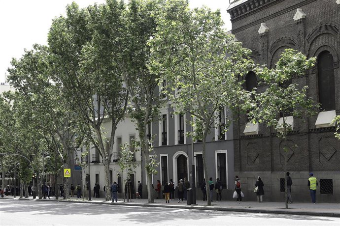 Los primeros beneficiarios de la renta mínima empezarán a cobrar a final de juni