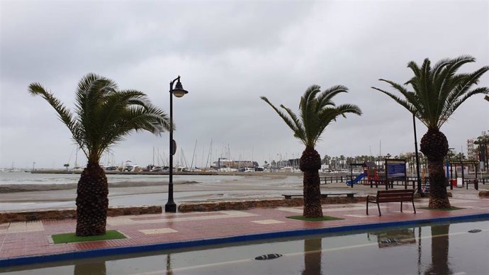 Temporal de lluvia en San Pedro del Pinatar, inundaciones, playa, Mar Menor