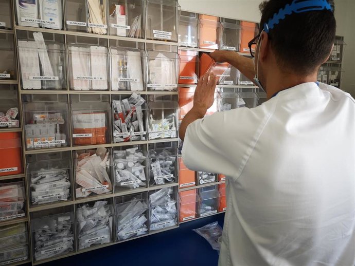 El Servicio Andaluz de Salud ha reforzado desde marzo su plantilla en la capital malagueña frente al COVID19 con 1.307 contrataciones