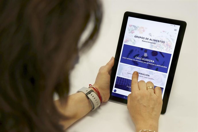 La Fe desarrolla una aplicación móvil para facilitar la alimentación de paciente