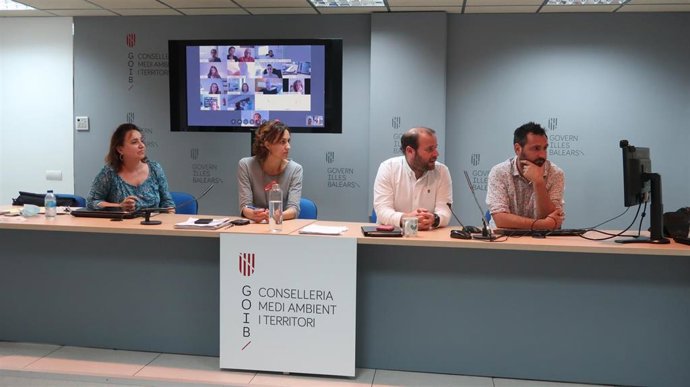 La Conselleria de Medio Ambientes y Territorio presenta las ayudas estatales para mejorar la gestión de residuos en Baleares.