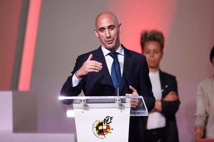 Luis Rubiales, presidente de la RFEF durante un acto de homenaje a la selección española femenina