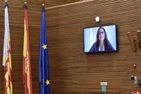 Hecho histórico en Les Corts: el pleno acoge la primera pregunta telemática