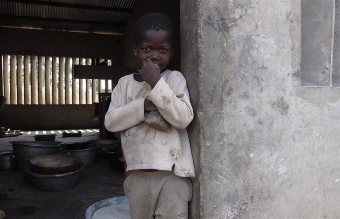 Niño en Benín, África