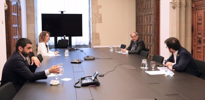 El president Quim Torra es reuneix amb els consellers Pere Aragons, ngels Chacón i Chakir  El Homrani sobre el tancament de les plantes de Nissan a Barcelona.