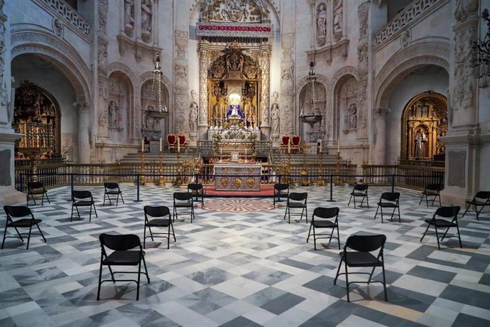 Capilla de la Virgen de los Reyes  el primer día de la fase 1 por la pandemia del coronavirus. Sevilla a 11 de mayo del 2020
