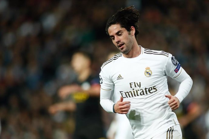 Isco Alarcon of Real Madrid runs during the UEFA Champions League football