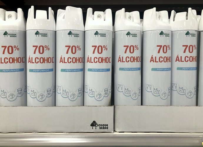 Coronavirus.- Mercadona vende 50.000 unidades al día de su nuevo alcohol perfuma