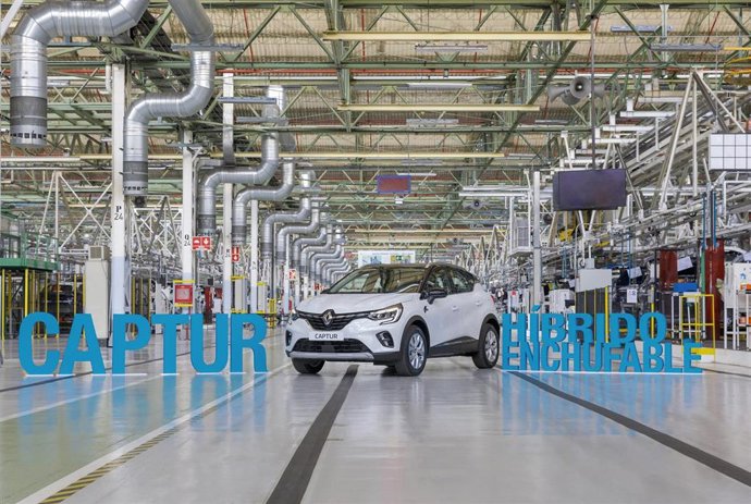 Inicio de la producción del Renault Captur híbrido enchufable en Valladolid.