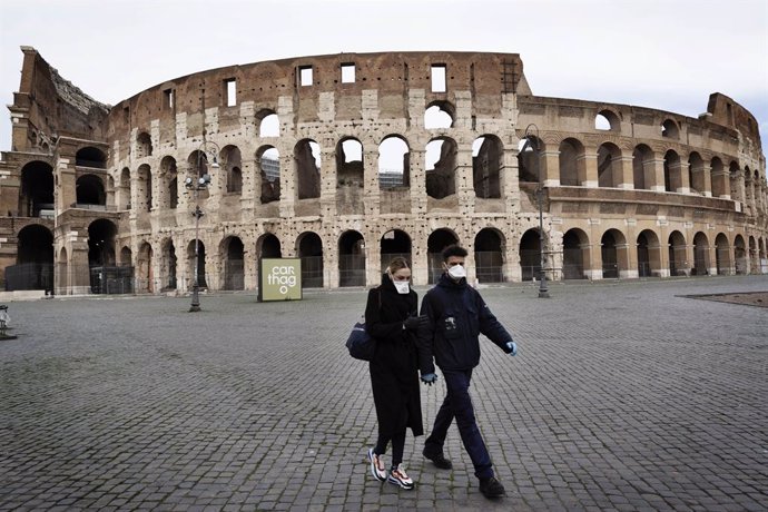 Italia.- Italia eleva al 5,3% el desplome de su PIB en el primer trimestre, la m