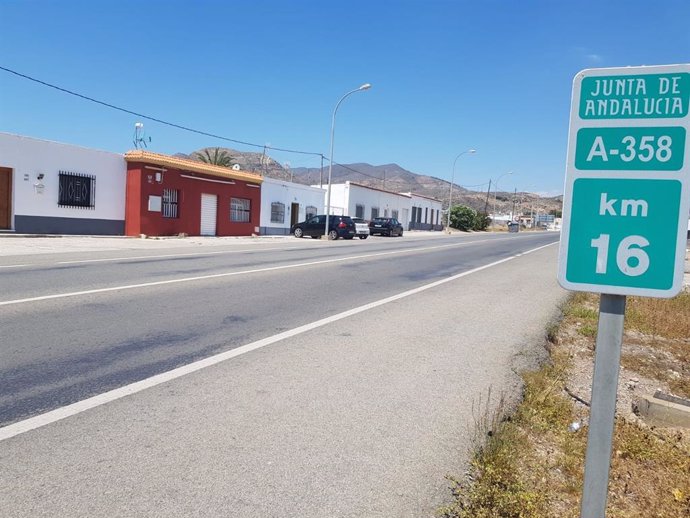 Carretera de Pampanico, en El Ejido (Almería)