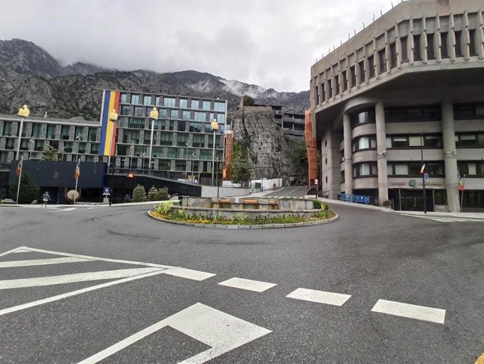 Los edificios del Comú d'Andorra la Vella, el Consell General y del Gobierno en el centro de la capital andorrana.