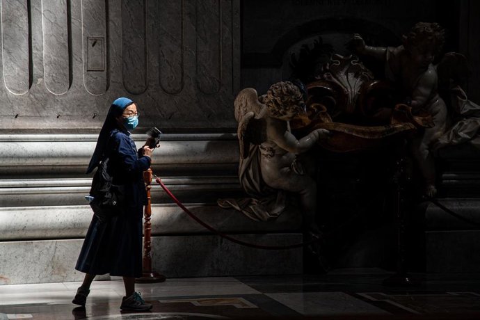 Coronavirus.- La pandemia de coronavirus deja más de 365.000 muertos y ronda los