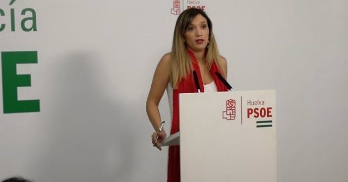 La parlamentaria andaluza por el PSOE de Huelva y vocal en la Comisión de Igualdad, Políticas Sociales y Conciliación, María Márquez.