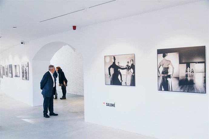 La exposición fotográfica 'Flamenco' del cineasta Carlos Saura.