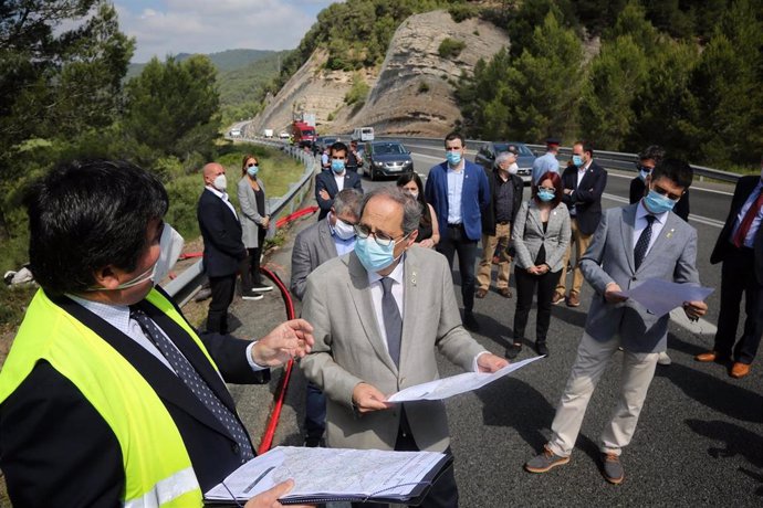 El presidente de la Generalitat, Quim Torra, visita obras de instalación de fibra óptica en el Solsons (Lleida).