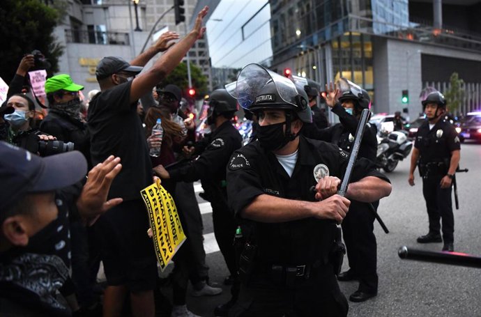 EEUU.- Periodistas denuncian asaltos y arrestos arbitrarios de la Policía de EEU