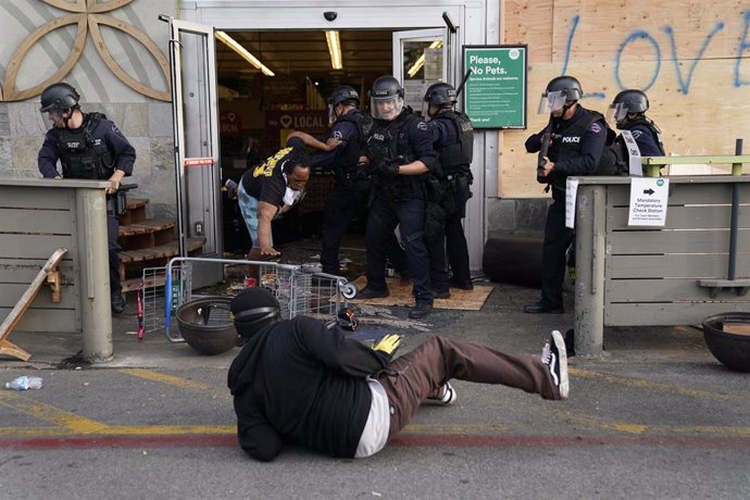 Protestas en Los Ángeles contra la muerte de George Floyd