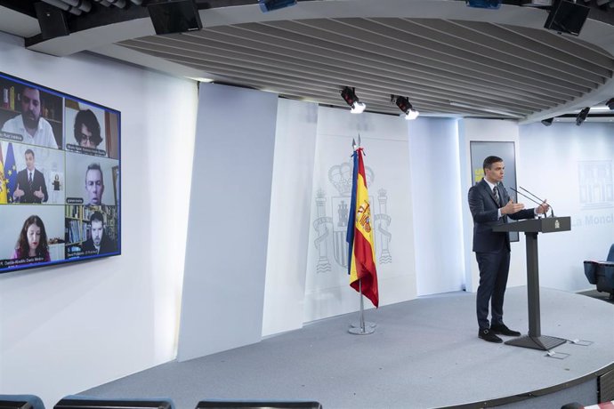 El presidente del Gobierno, Pedro Sánchez, durante una rueda de prensa en Moncloa