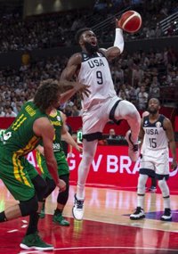 El escolta de Boston Celtics Jaylen Brown conduce 15 horas para unirse a las protestas en Atlanta