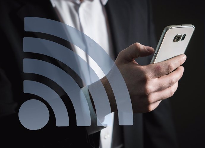 Recurso de 'smartphone' y el símbolo de WiFi