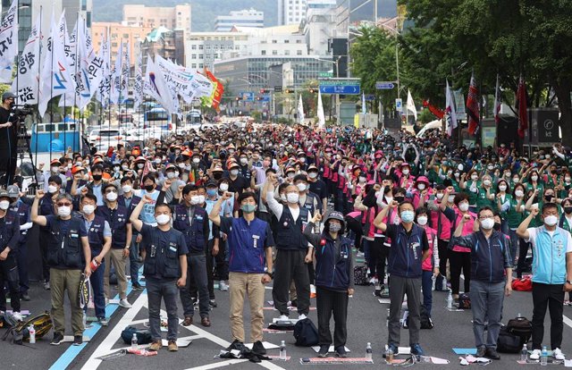 Manifestación celebrada este fin de semana en Seúl para reivindicar mejoras en las condiciones laborales.