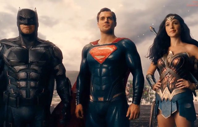 Batman, Superman y Wonder Woman en Liga de la Justicia